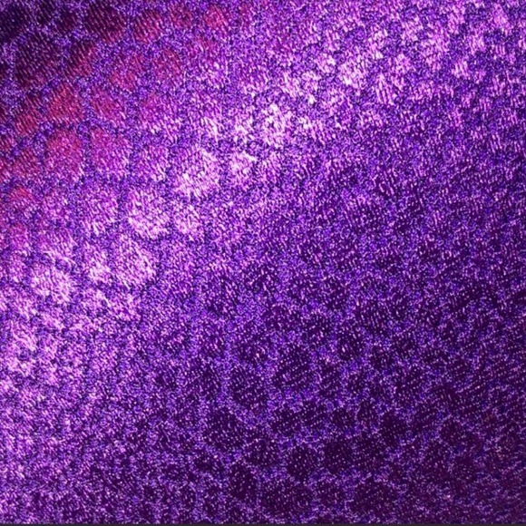 Warner’s Bra - Picture 4 of 4